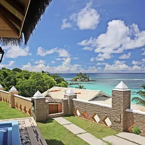 Au Fond De View Apartment Anse Royale
