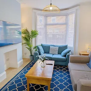Sea Breeze House Holiday home Scarborough