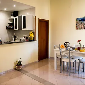 Castel Capuano Flat By Domusextra Apartamento